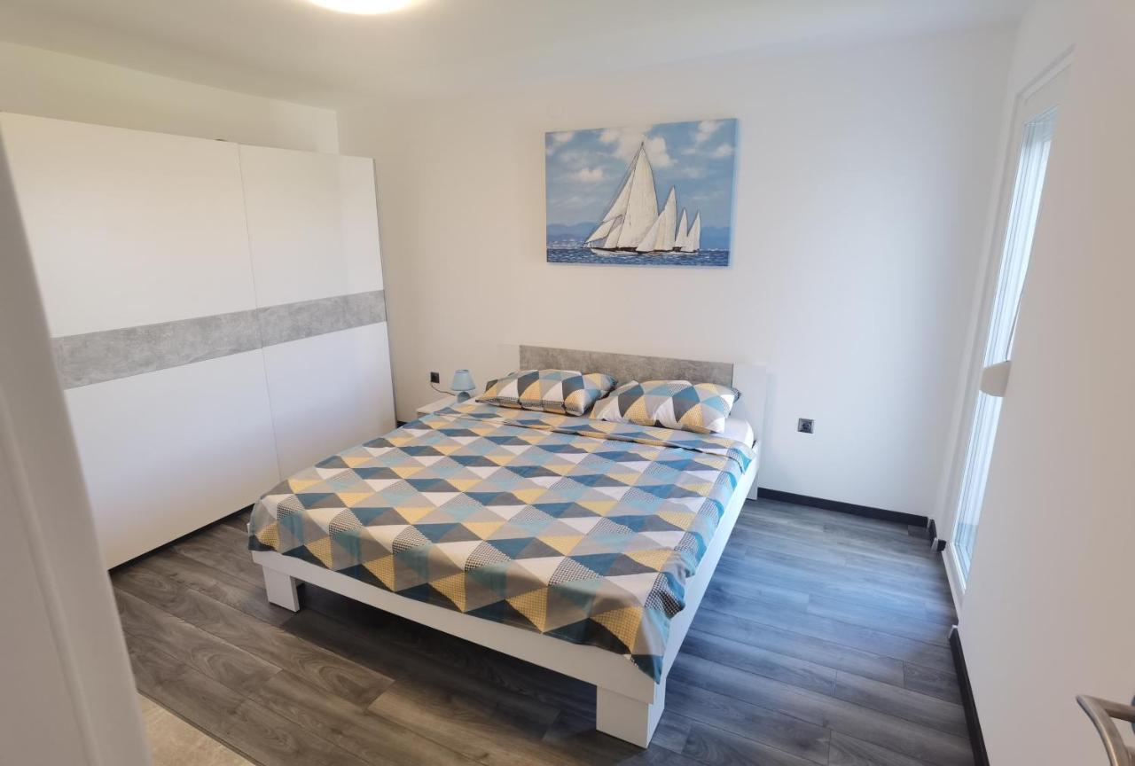 Apartment Pek Crikvenica Extérieur photo