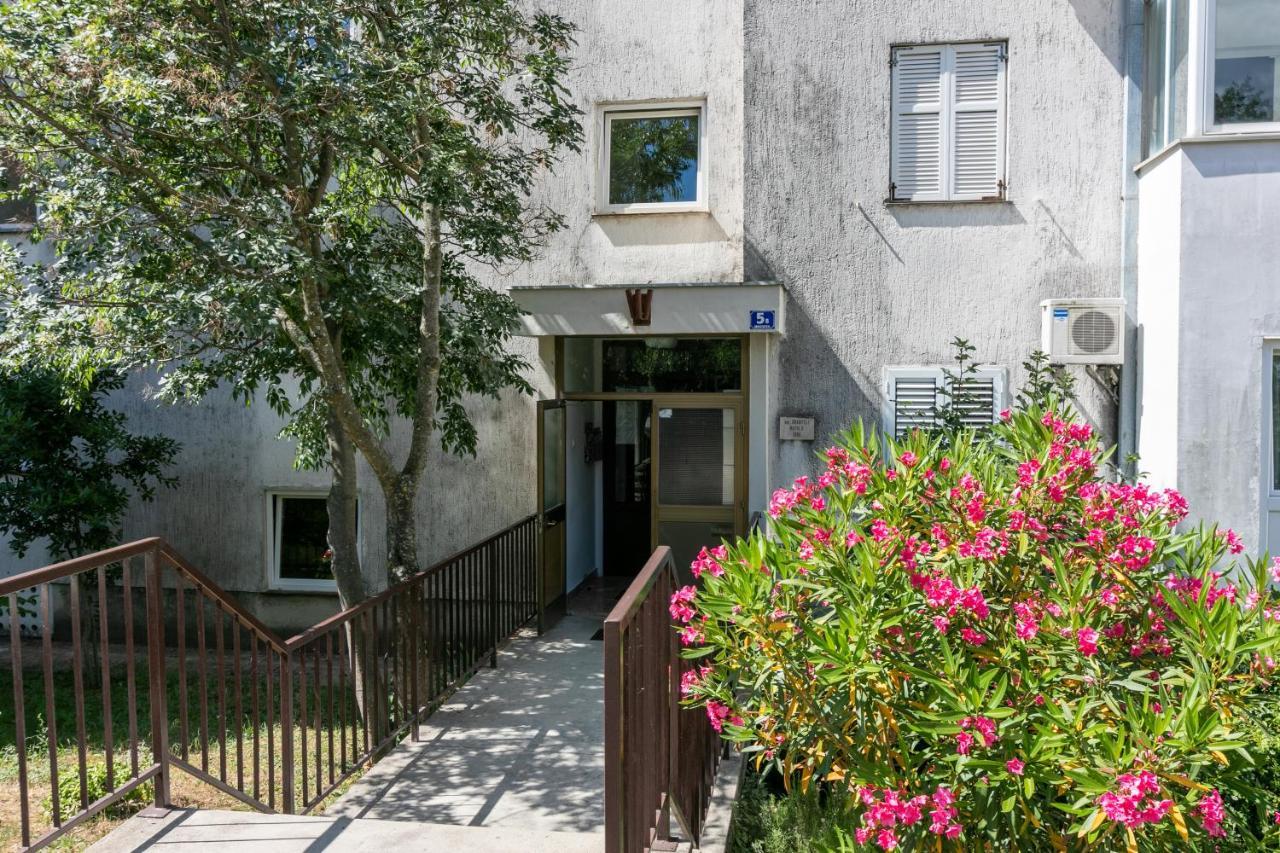 Apartment Pek Crikvenica Extérieur photo